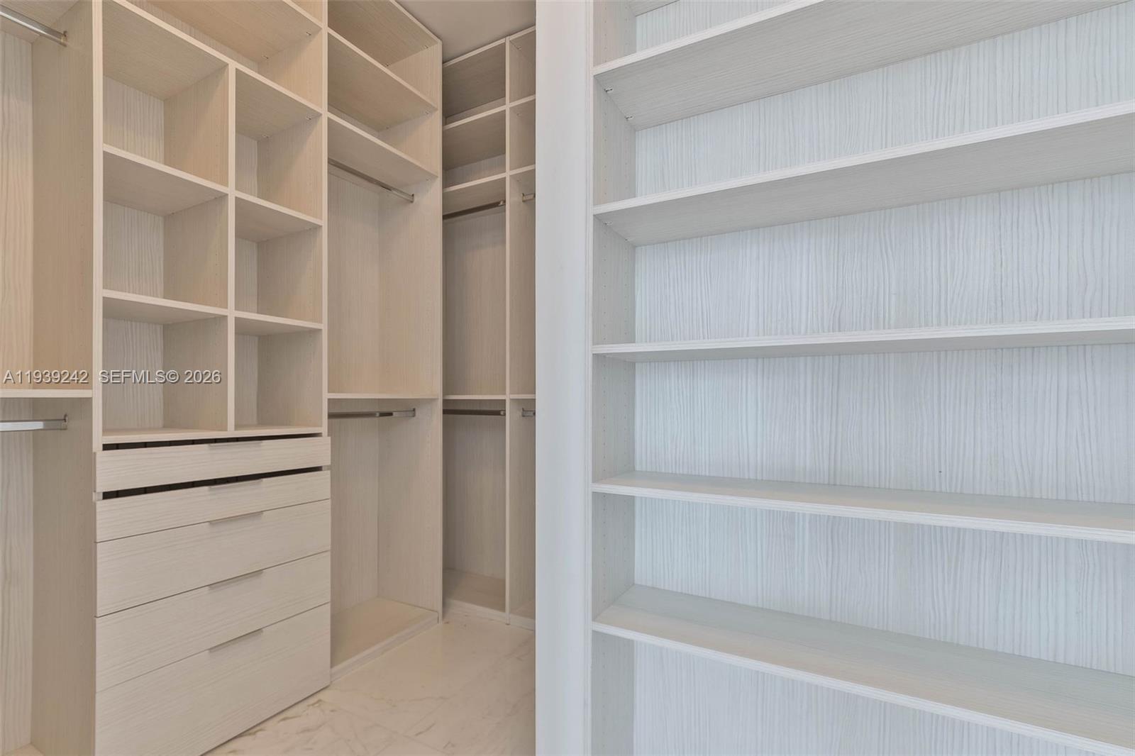 17475 Collins Ave #2003 Sunny Isles Beach, FL 33160