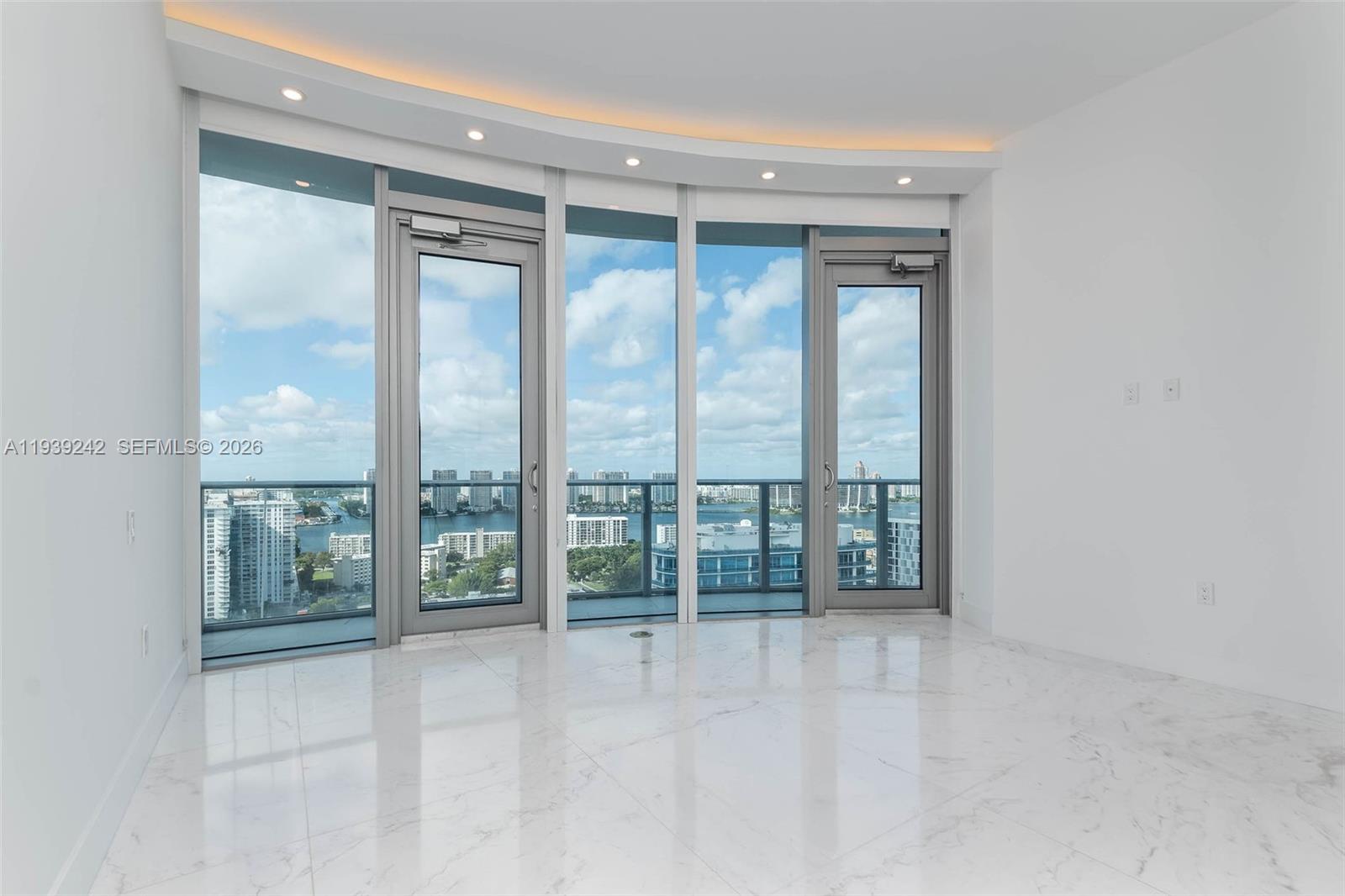 17475 Collins Ave #2003 Sunny Isles Beach, FL 33160