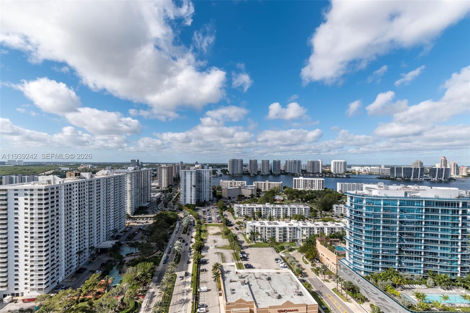 17475 Collins Ave #2003 Sunny Isles Beach, FL 33160