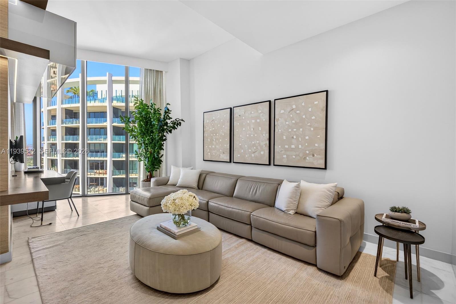 2821 S Bayshore Dr #19B Miami, FL 33133