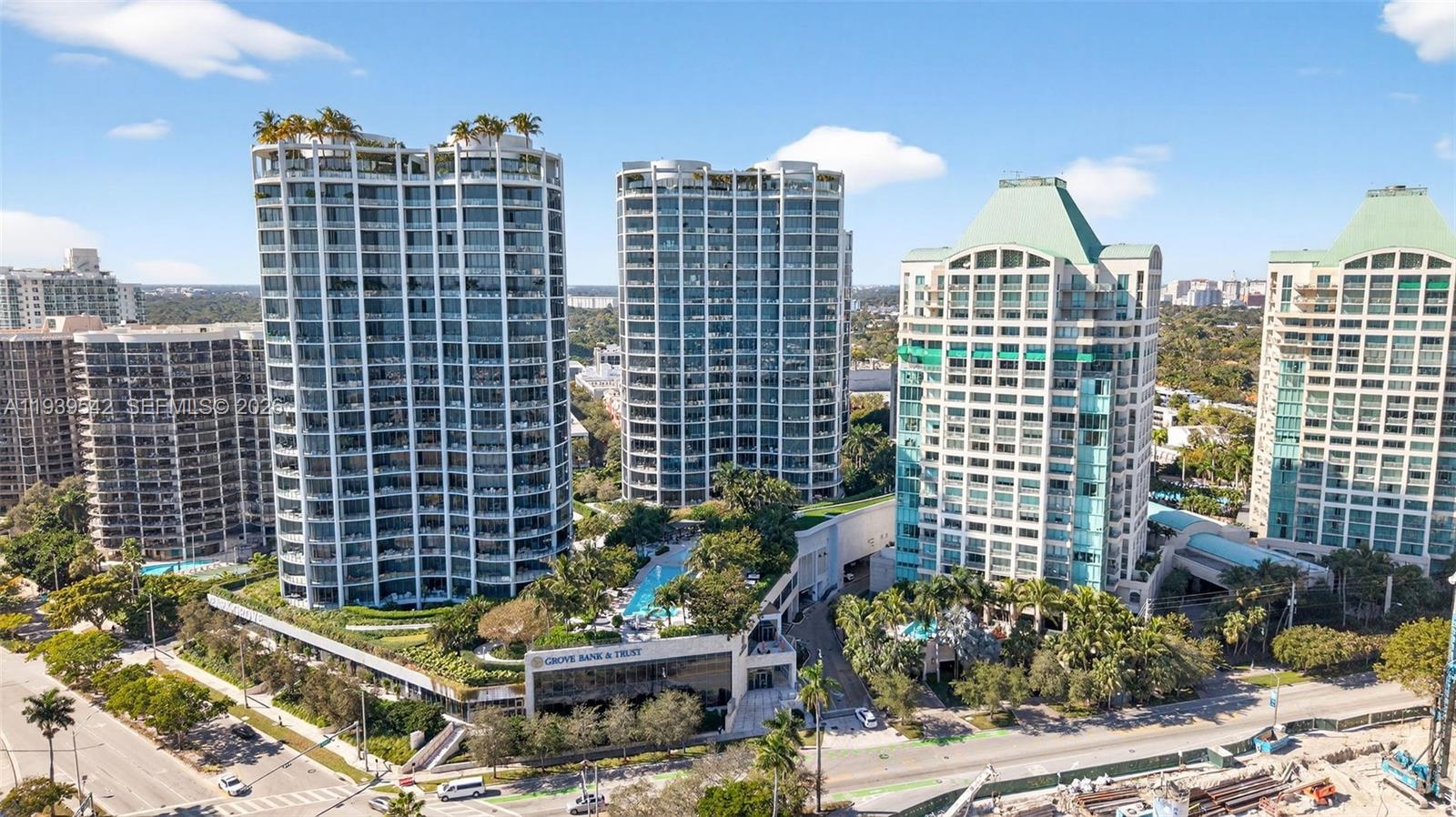 2821 S Bayshore Dr #19B Miami, FL 33133