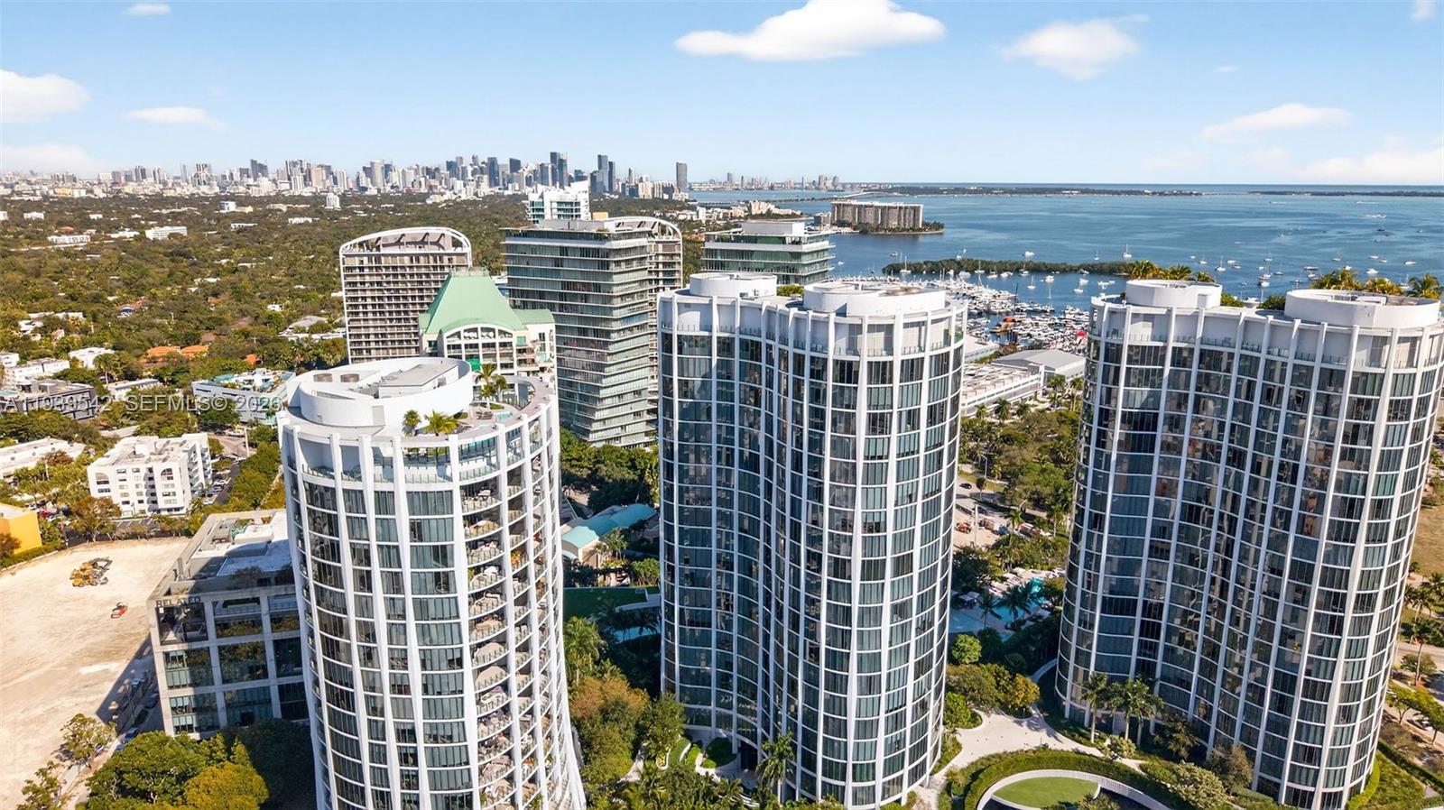 2821 S Bayshore Dr #19B Miami, FL 33133