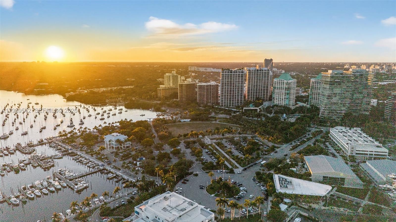 2821 S Bayshore Dr #19B Miami, FL 33133