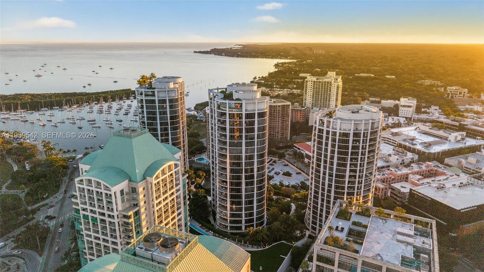 2821 S Bayshore Dr #19B Miami, FL 33133