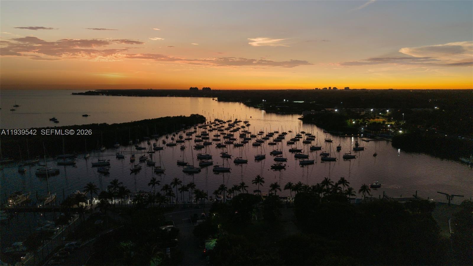 2821 S Bayshore Dr #19B Miami, FL 33133