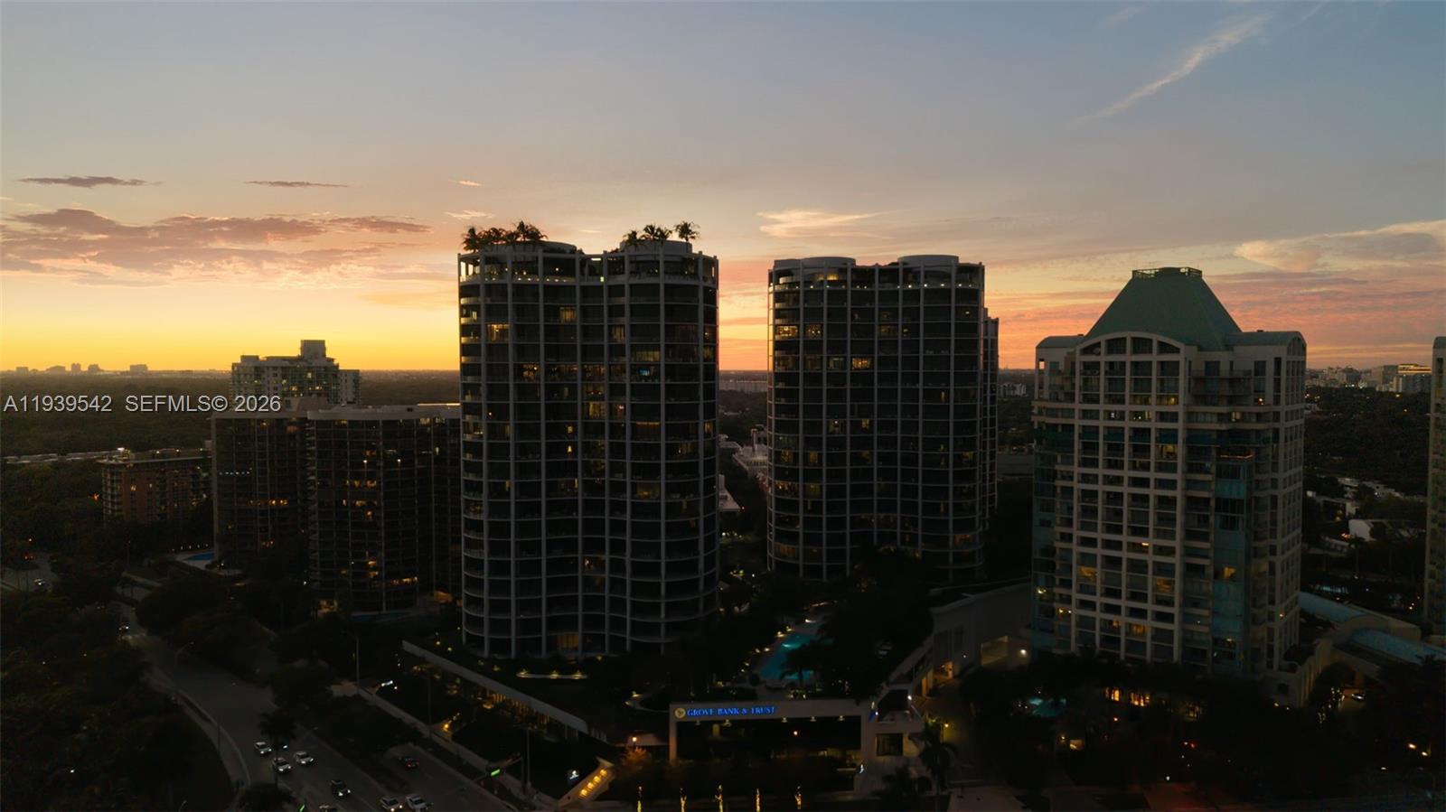 2821 S Bayshore Dr #19B Miami, FL 33133