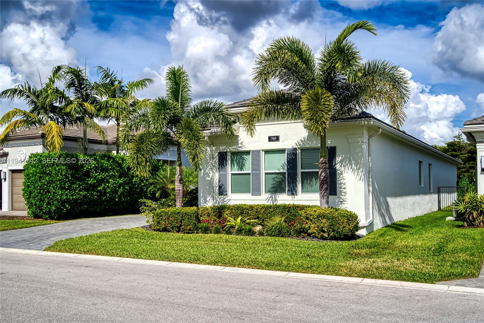 7969 Wildflower Shores Dr Delray Beach, FL 33446
