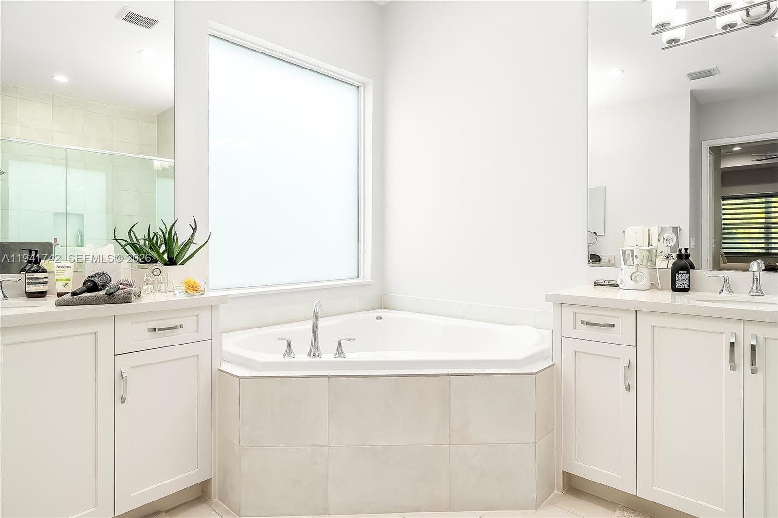 7969 Wildflower Shores Dr Delray Beach, FL 33446