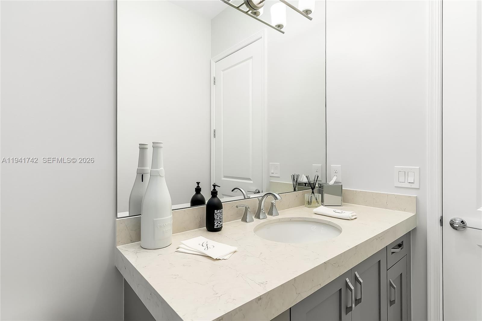 7969 Wildflower Shores Dr Delray Beach, FL 33446