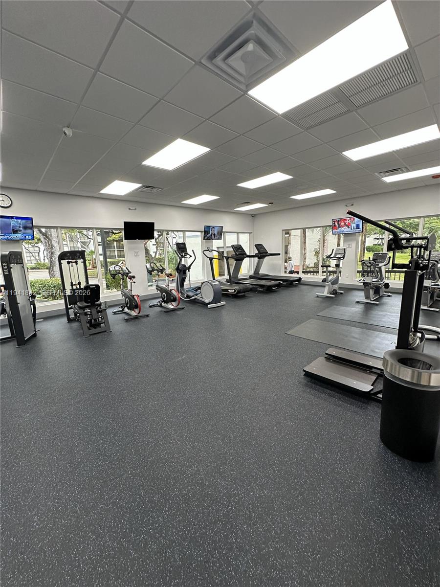 17021 N Bay Rd #116 Sunny Isles Beach, FL 33160