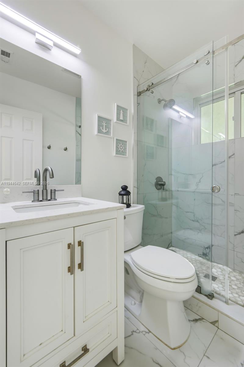 16101 NE 8th Ave North Miami Beach, FL 33162