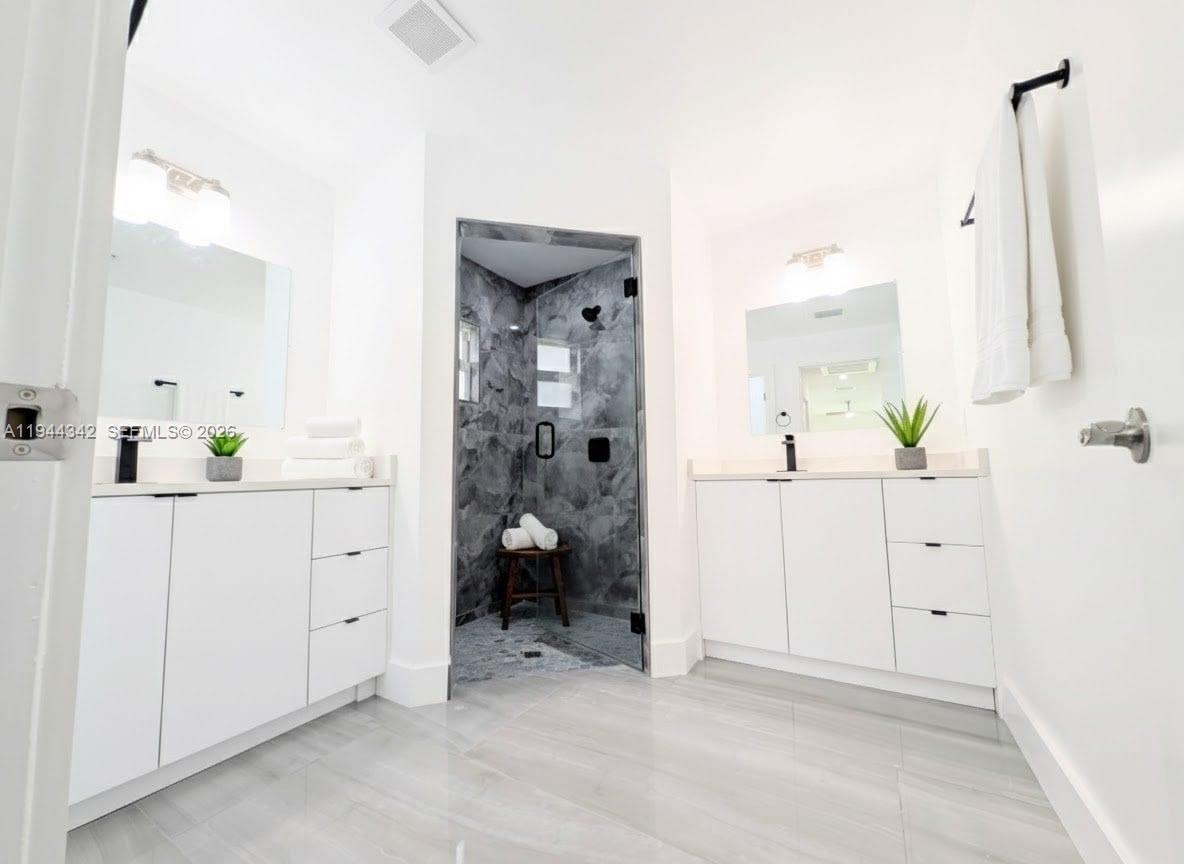 813 Bell Blvd S Lehigh Acres, FL 33974