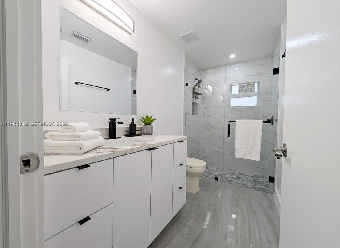 813 Bell Blvd S Lehigh Acres, FL 33974