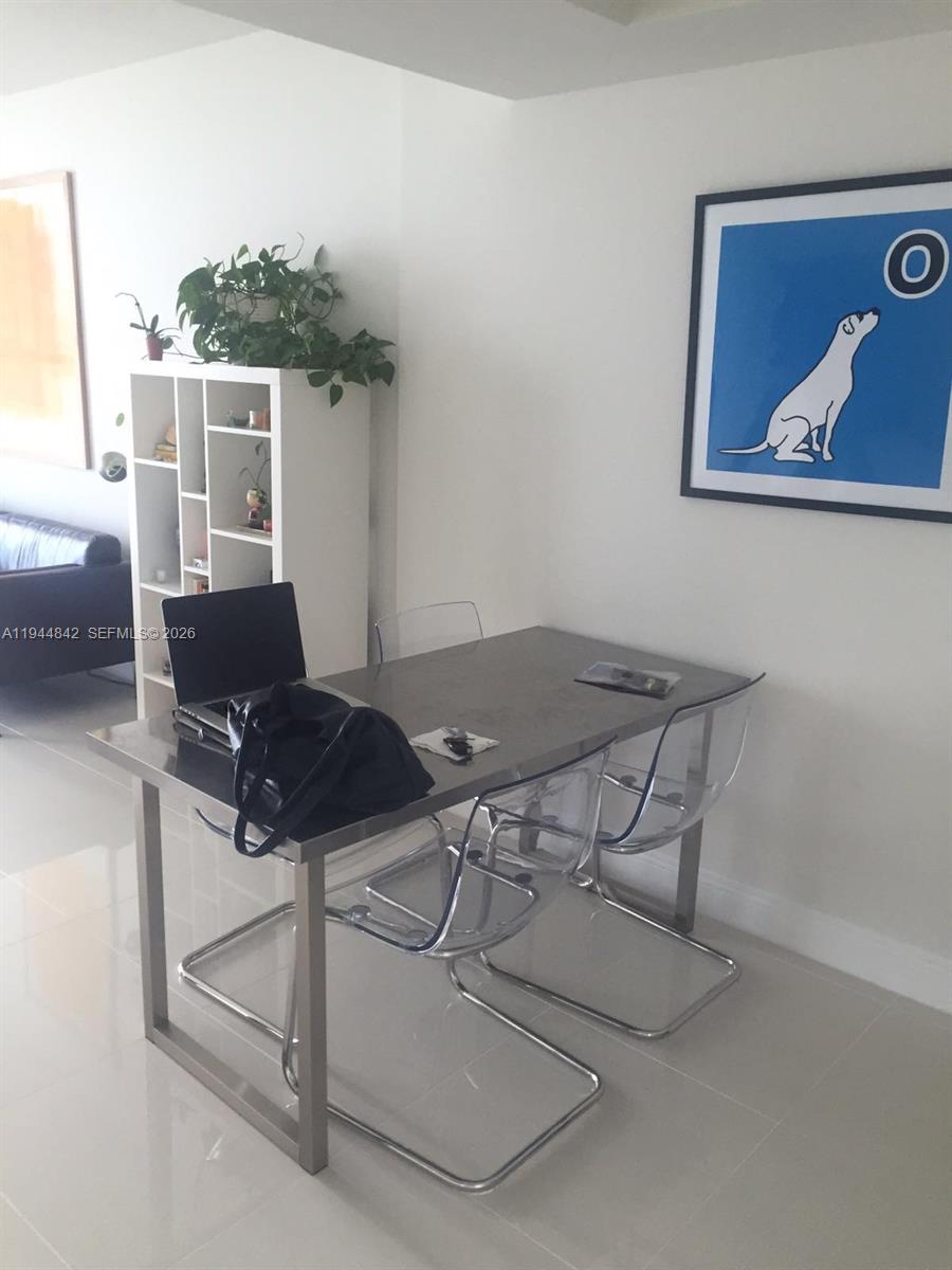 1871 NW S Riv Dr #1604 Miami, FL 33125