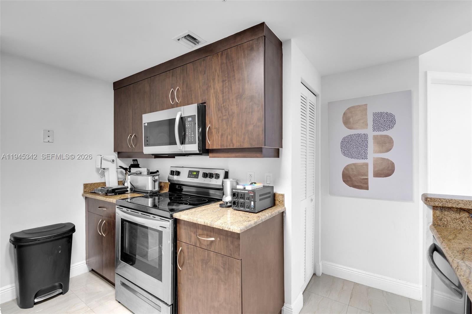 image Courvoisier Courts9