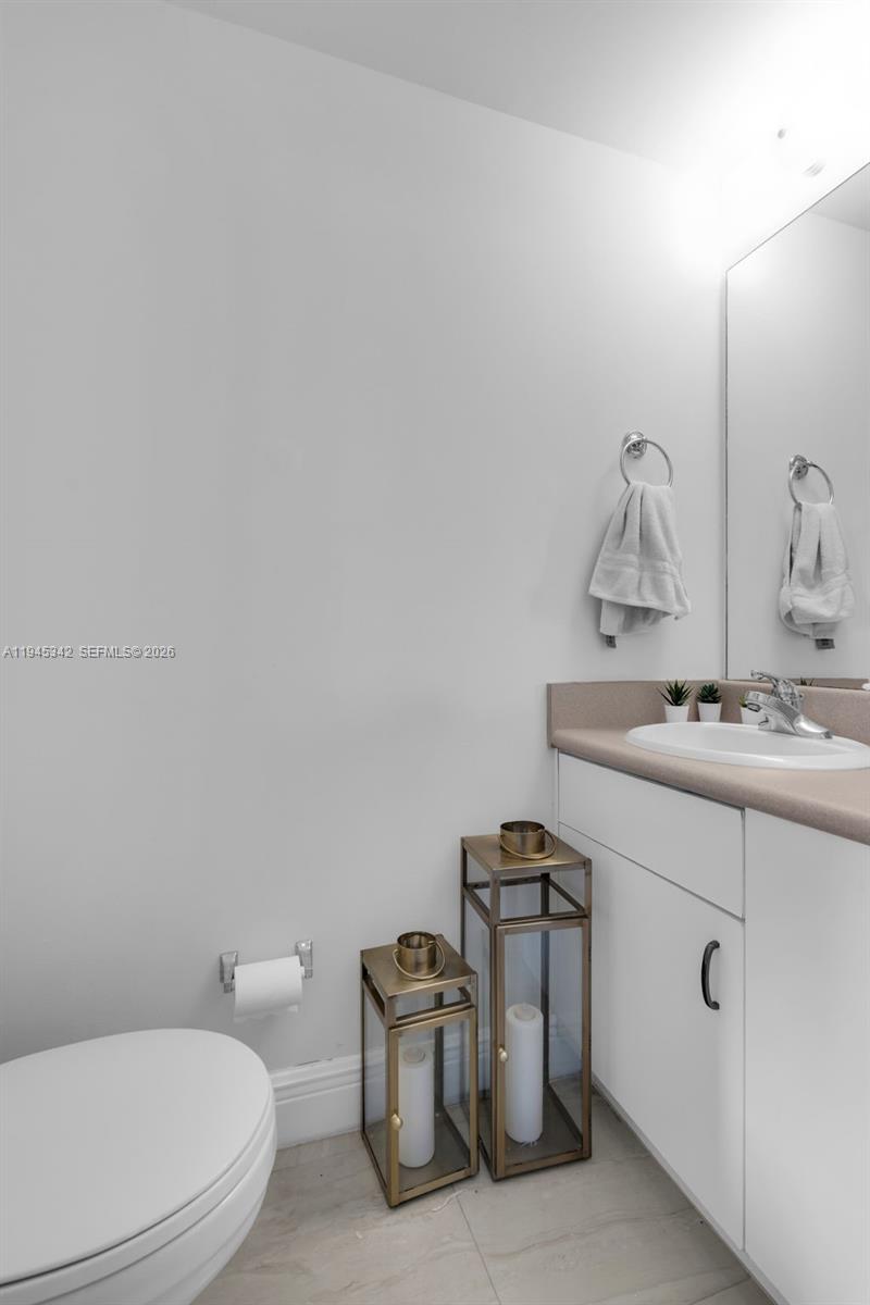 image Courvoisier Courts18