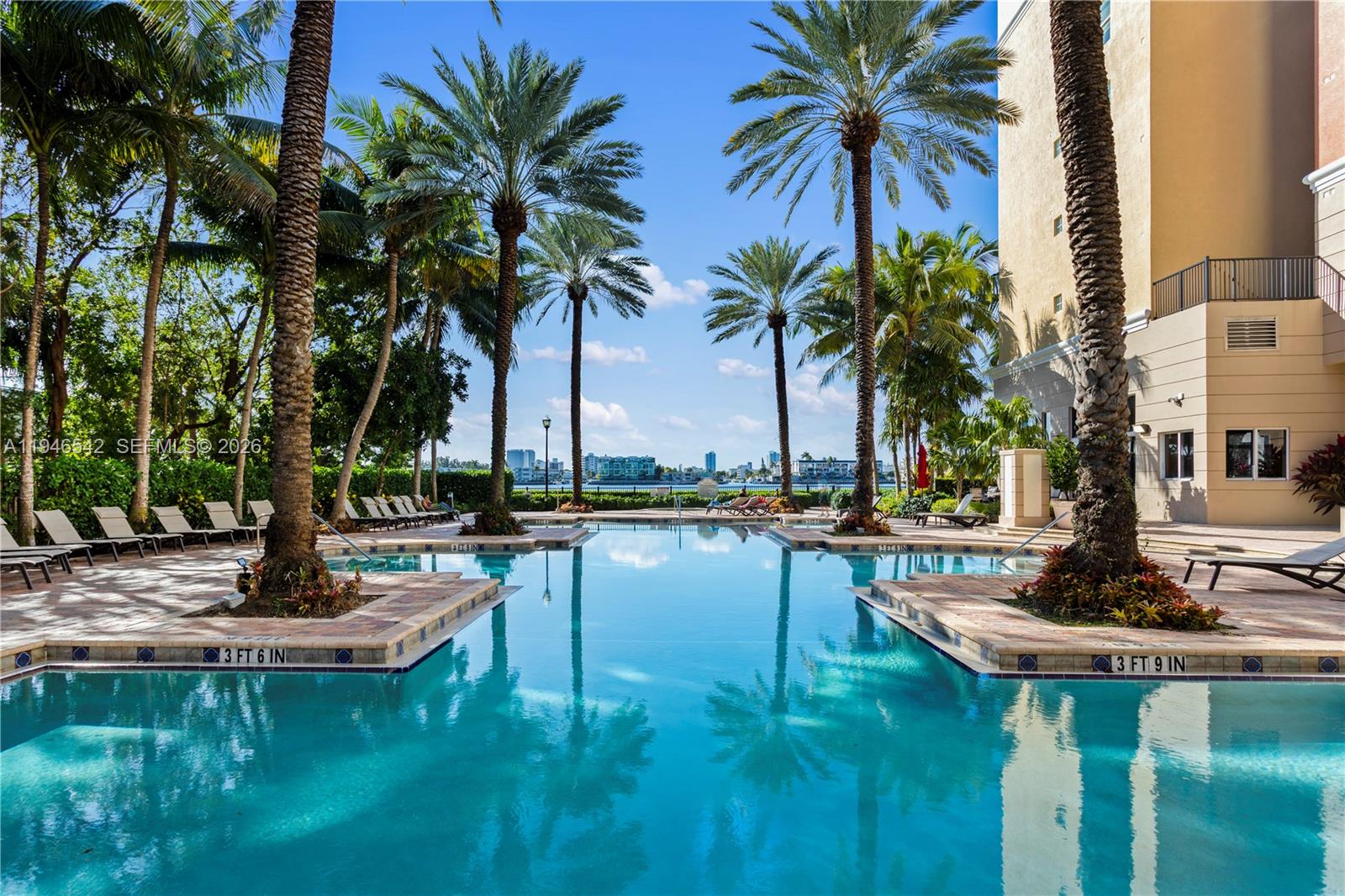 image Porto Bellagio Condo13