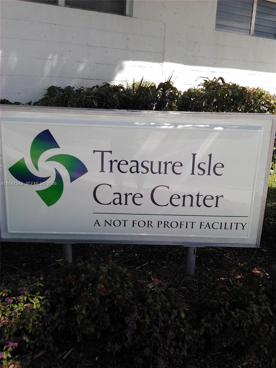 1801 S Treasure Dr #511 North Bay Village, FL 33141