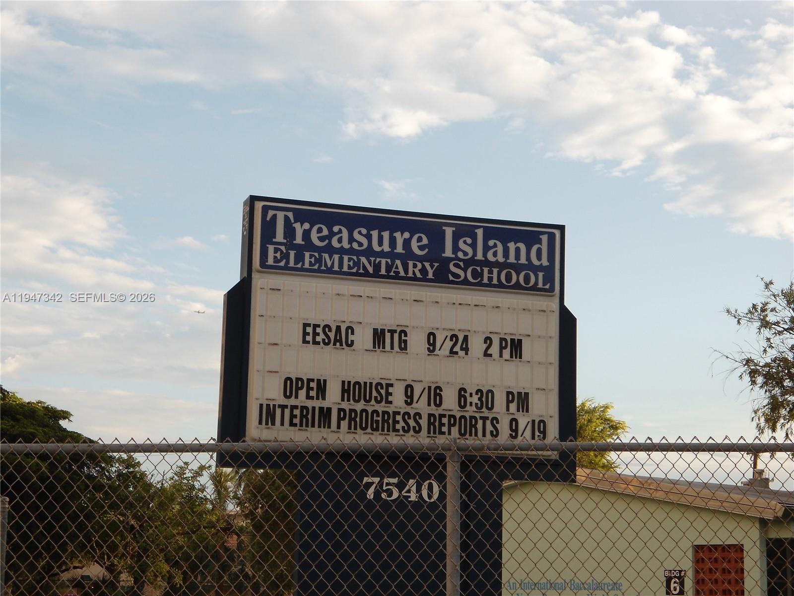 1801 S Treasure Dr #511 North Bay Village, FL 33141