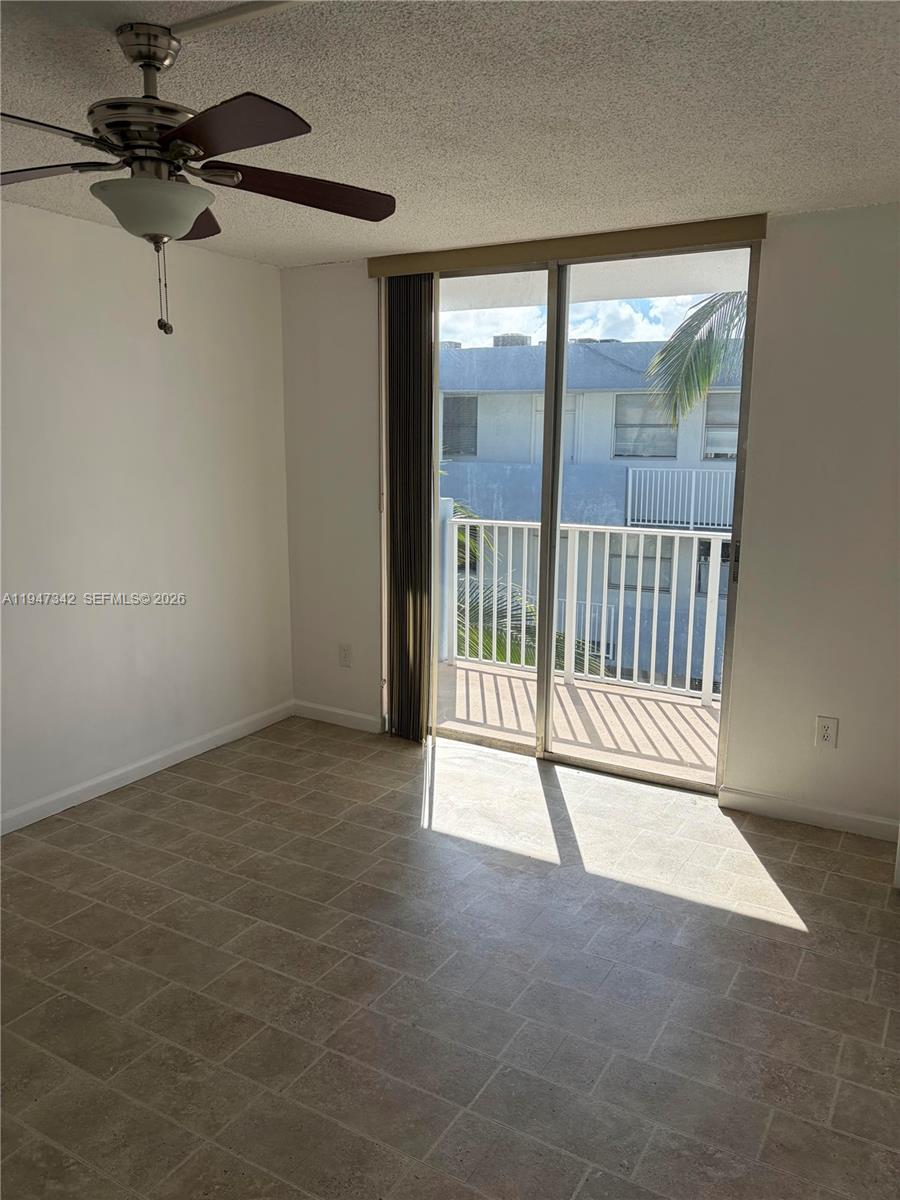 1801 S Treasure Dr #511 North Bay Village, FL 33141