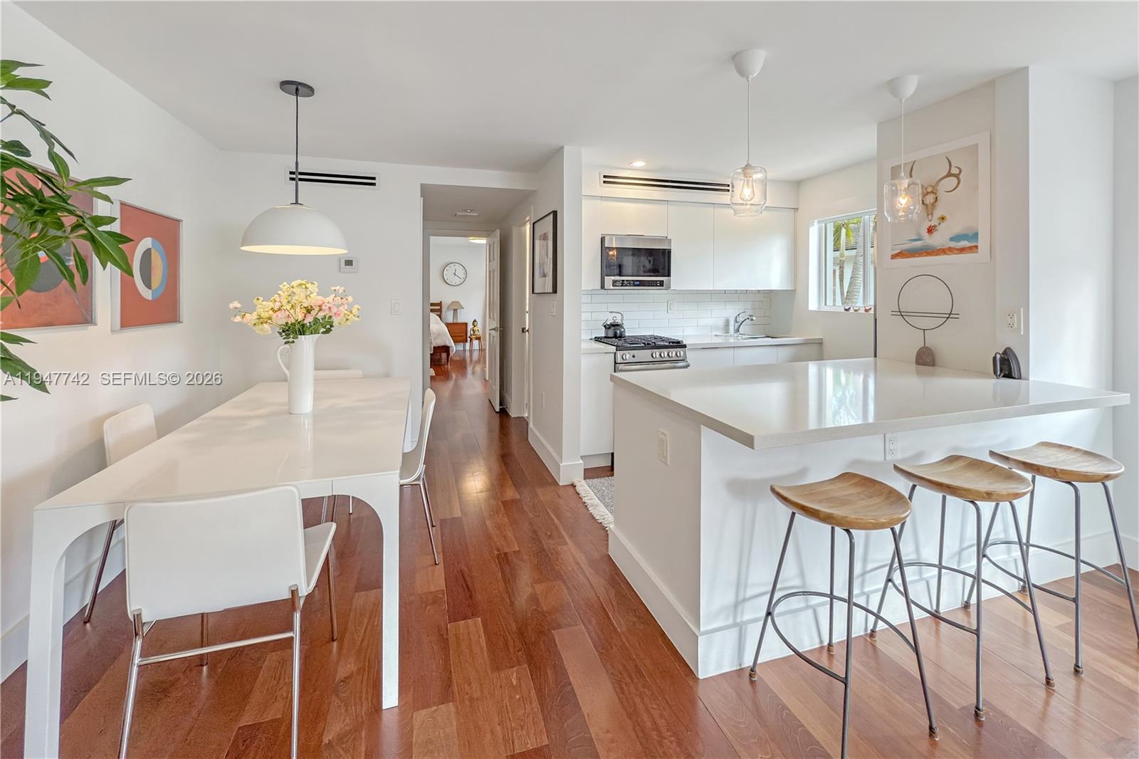 741 6th St #202-W Miami Beach, FL 33139