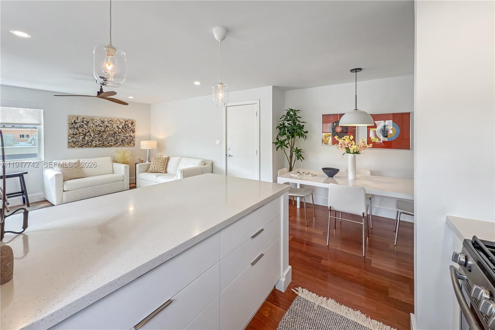 741 6th St #202-W Miami Beach, FL 33139