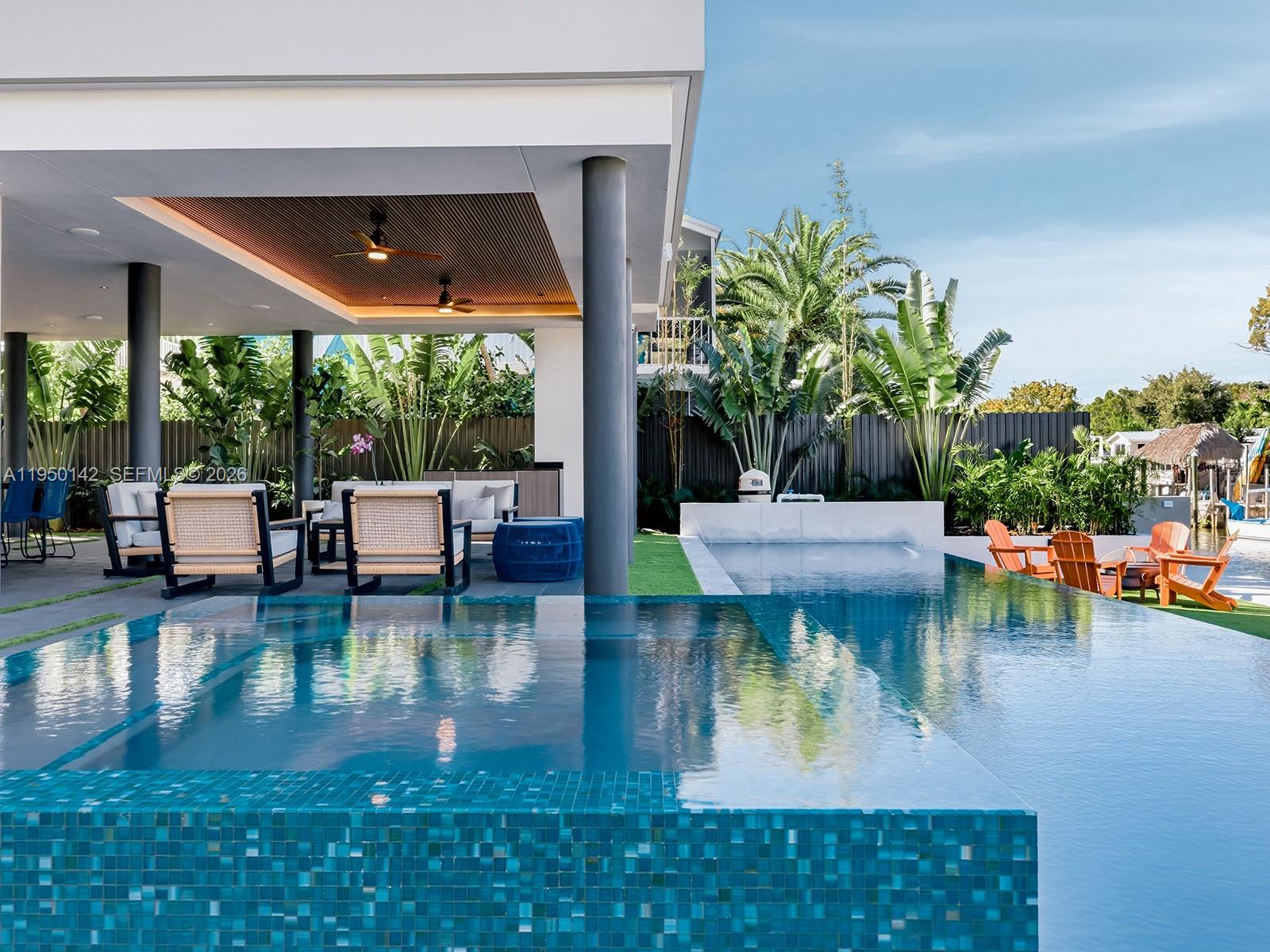 16 S Exuma Rd Key Largo, FL 33037