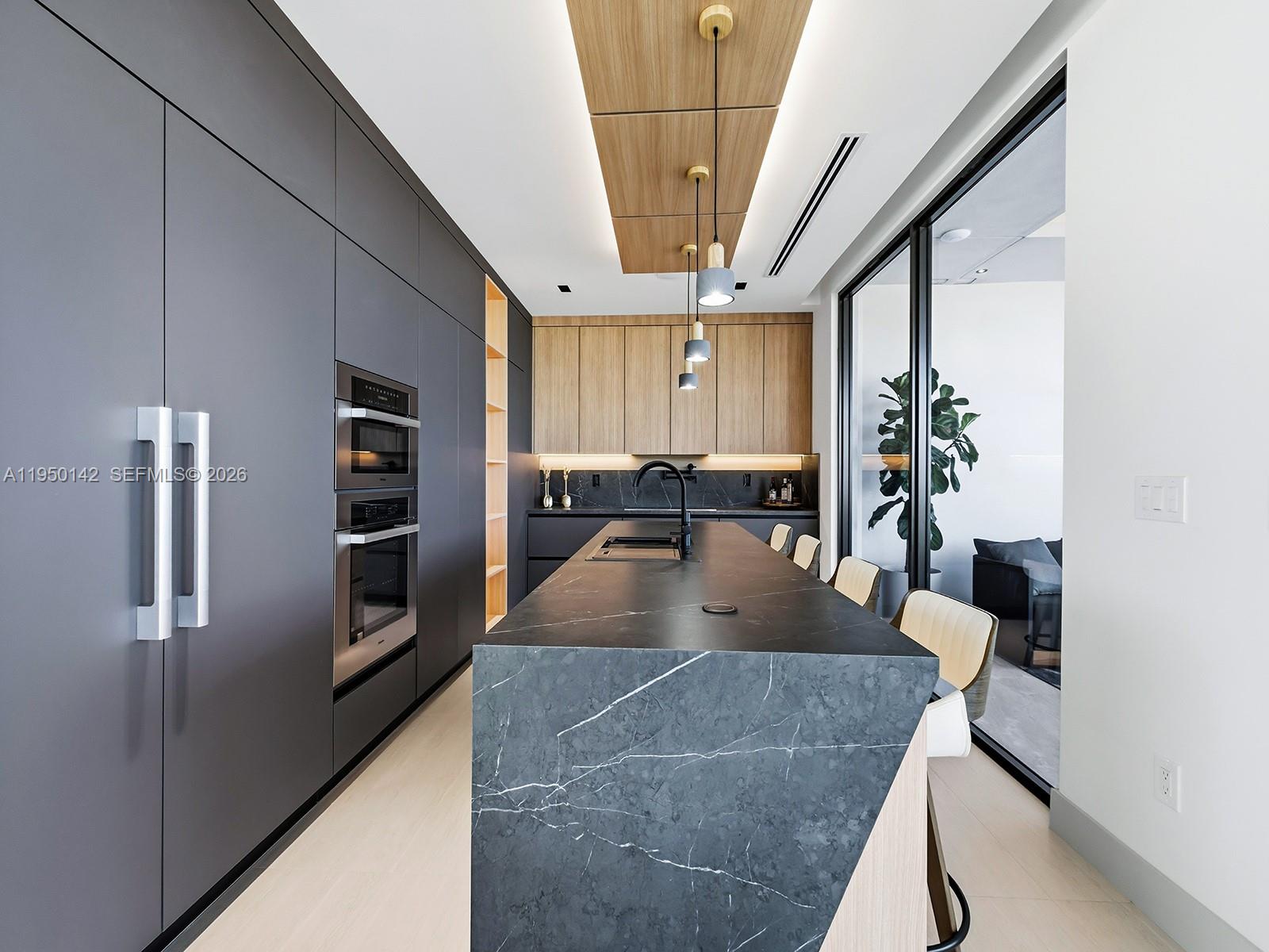 16 S Exuma Rd Key Largo, FL 33037