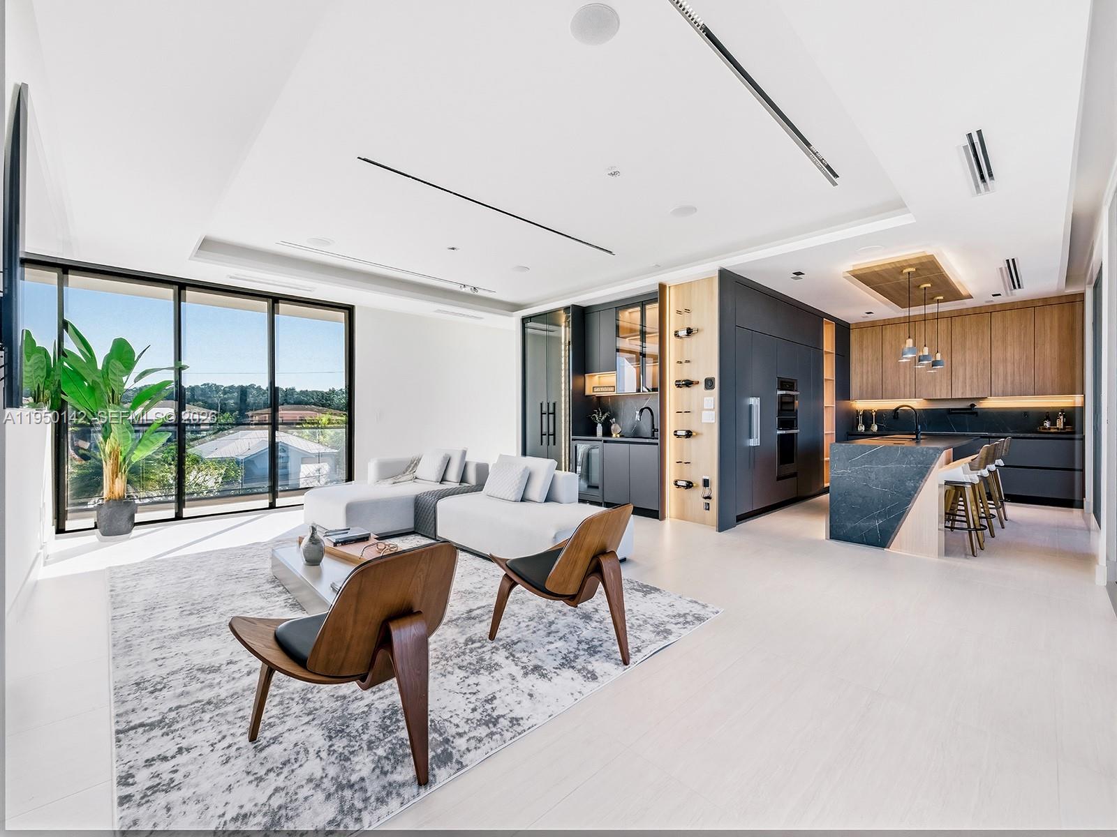 16 S Exuma Rd Key Largo, FL 33037