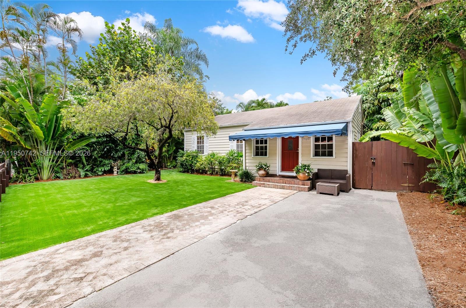 2920 SW 30th Ct Coconut Grove, FL 33133