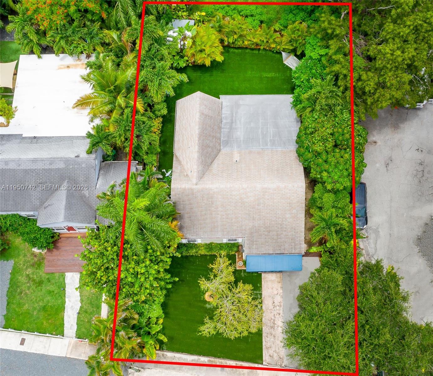 2920 SW 30th Ct Coconut Grove, FL 33133