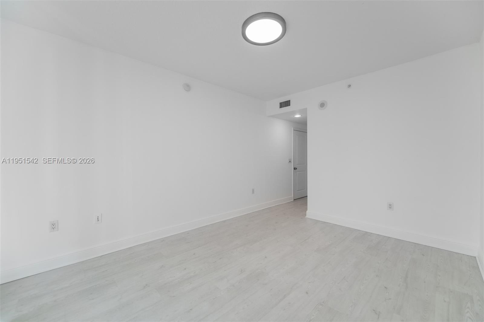 image Vue at Brickell11