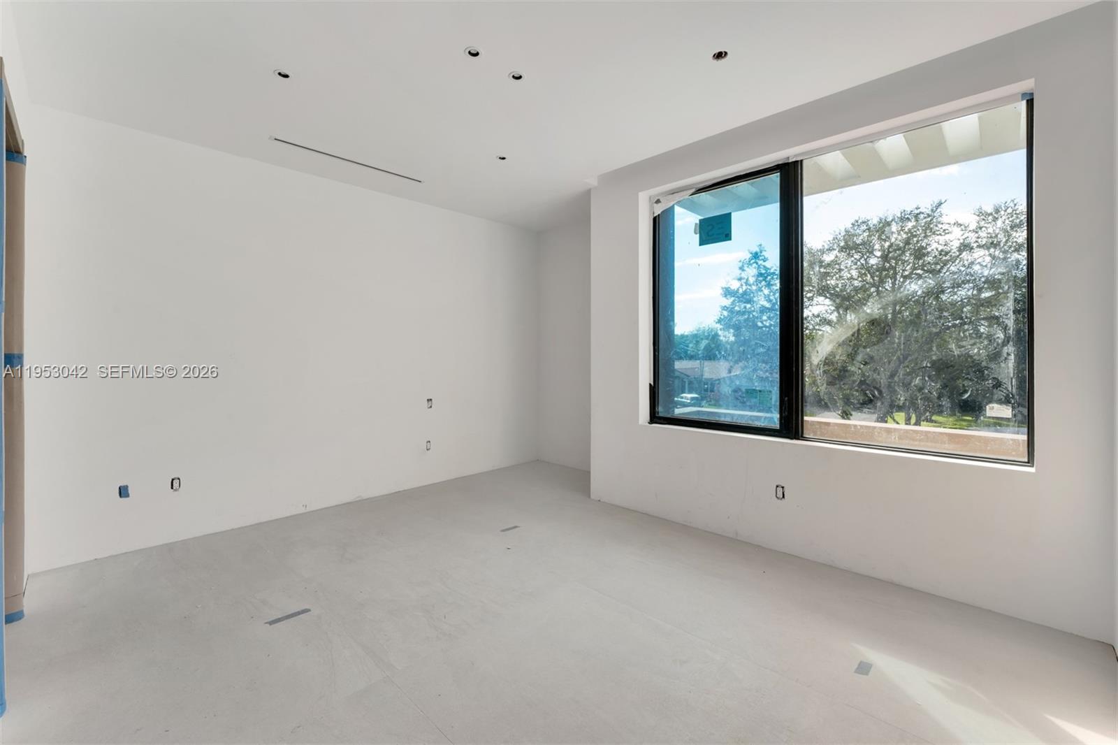 5825 SW 111th Ter Pinecrest, FL 33156