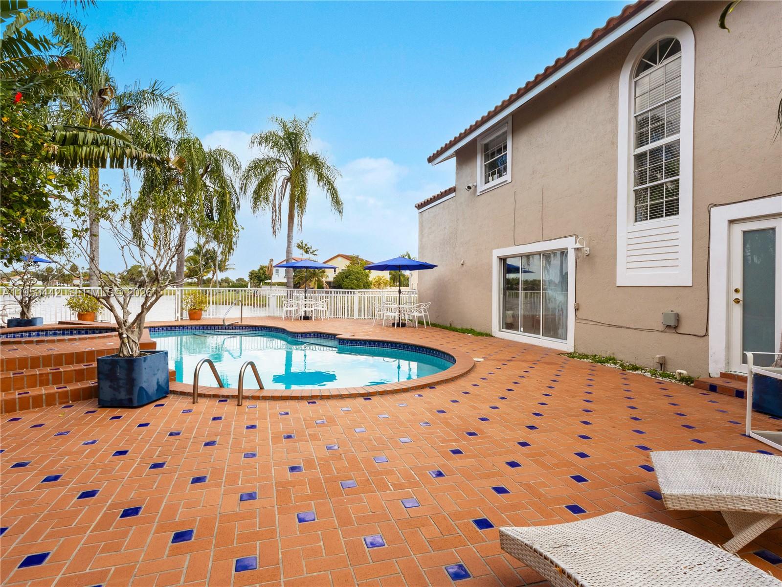 10465 NW 46th St Doral, FL 33178