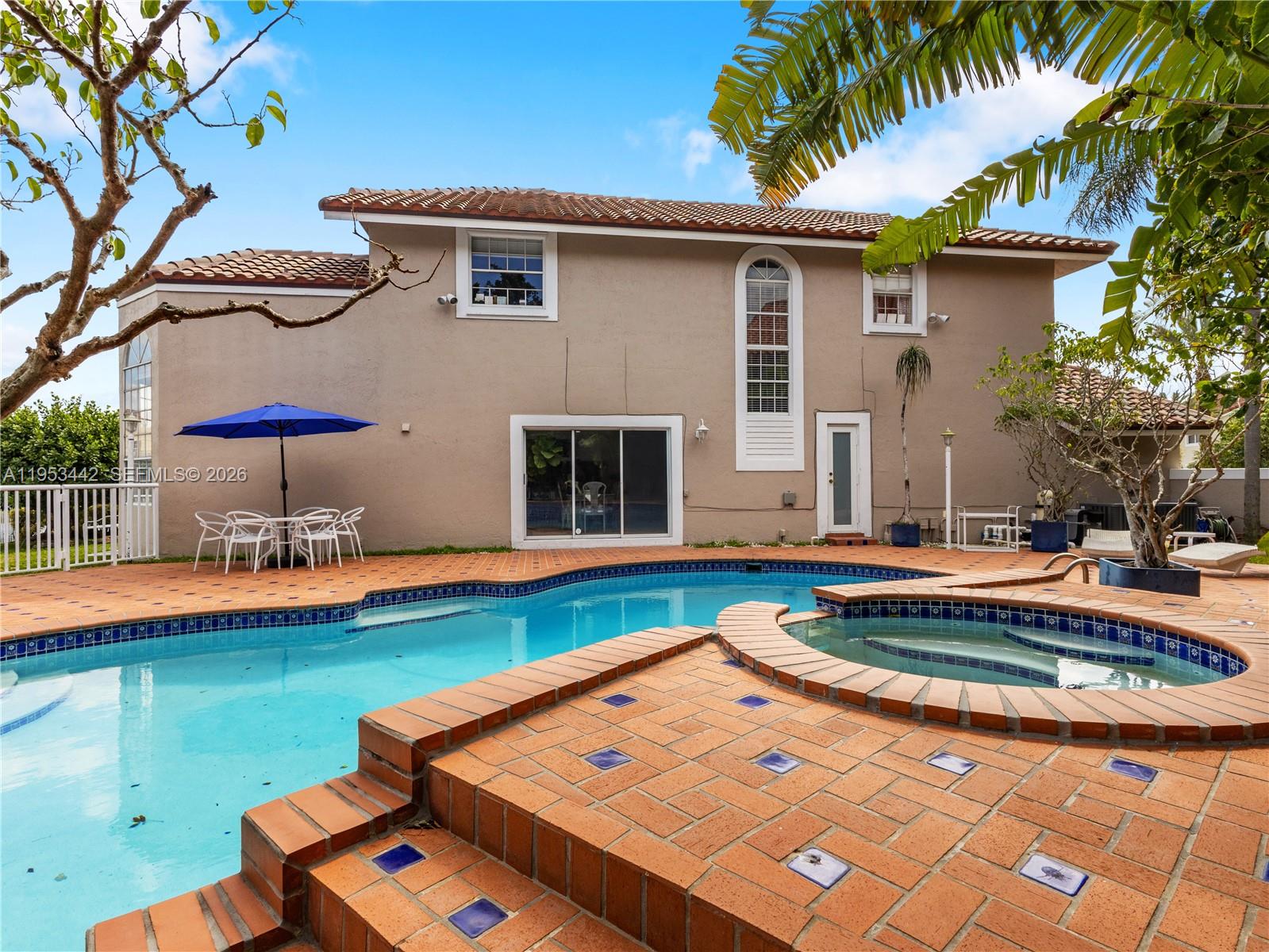 10465 NW 46th St Doral, FL 33178