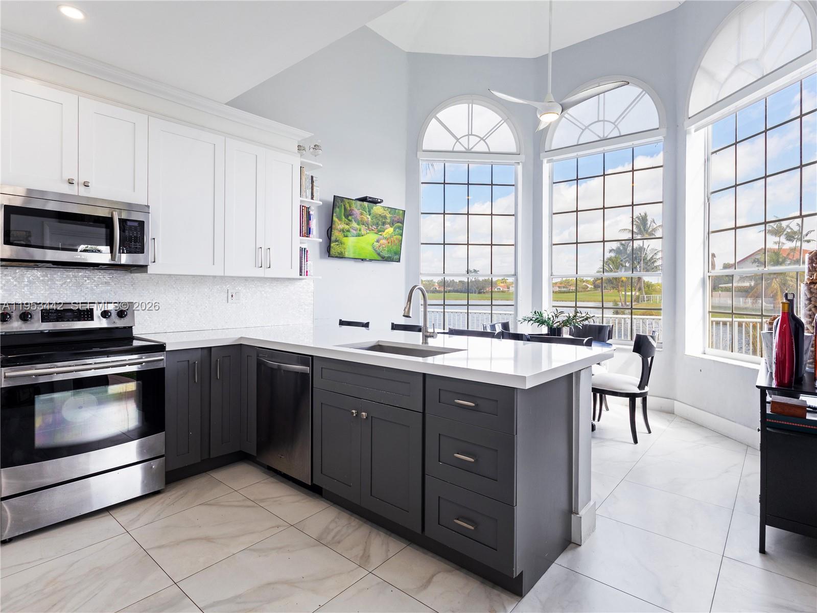 10465 NW 46th St Doral, FL 33178