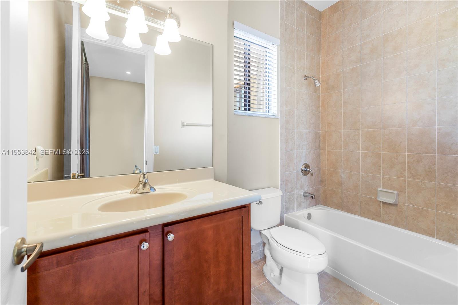 7880 SW 195th Ter Cutler Bay, FL 33157