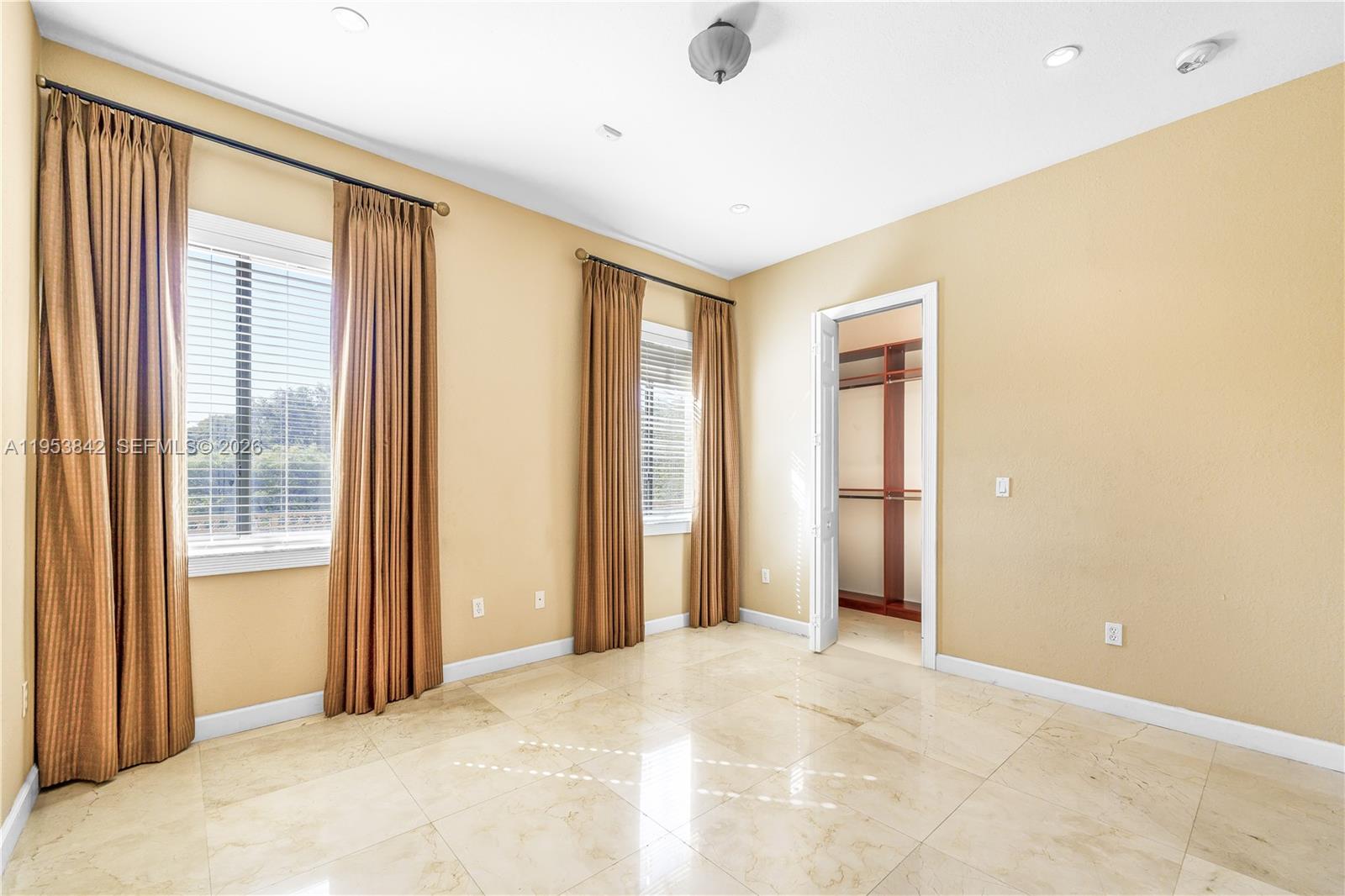 7880 SW 195th Ter Cutler Bay, FL 33157