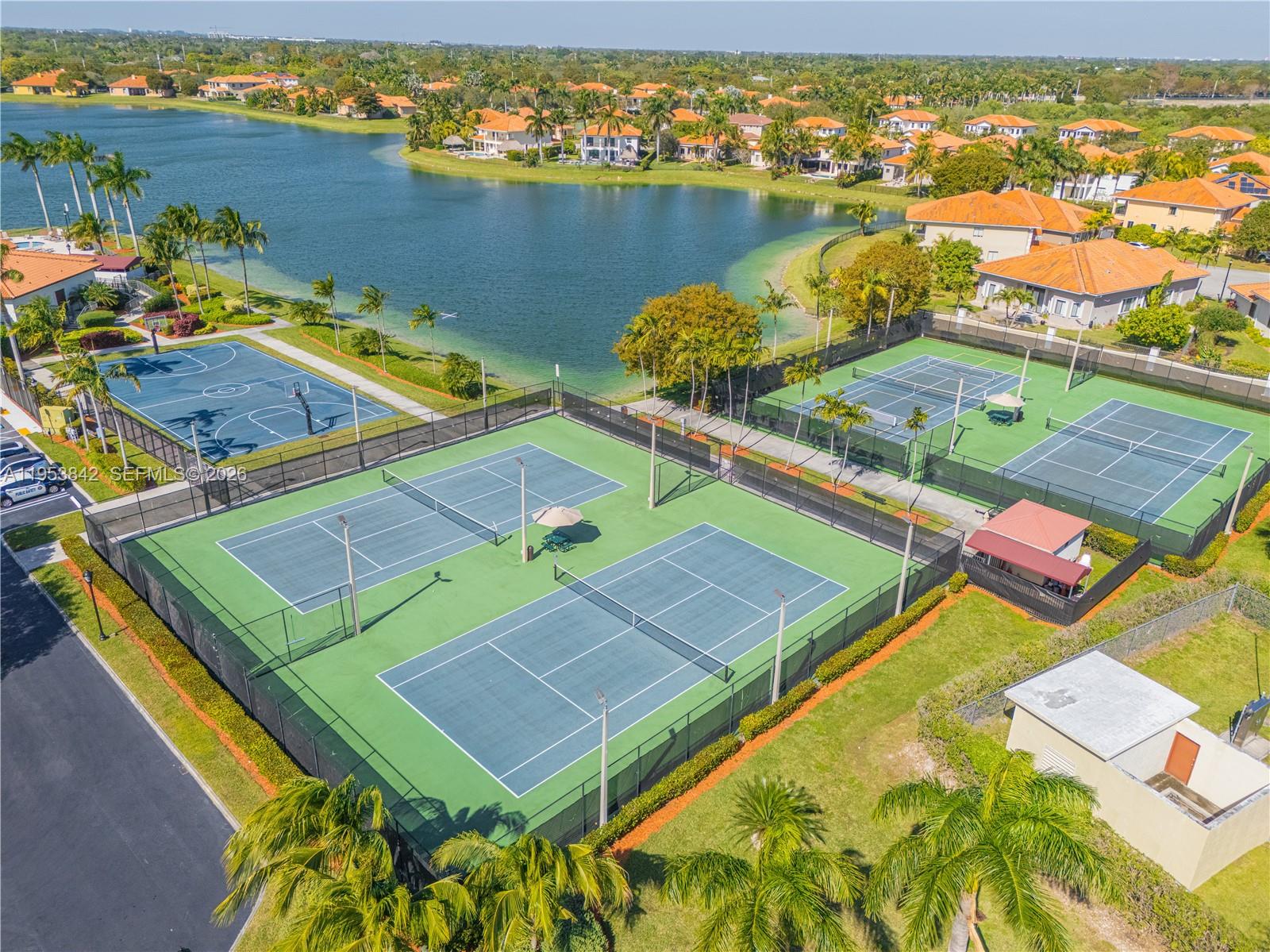 7880 SW 195th Ter Cutler Bay, FL 33157