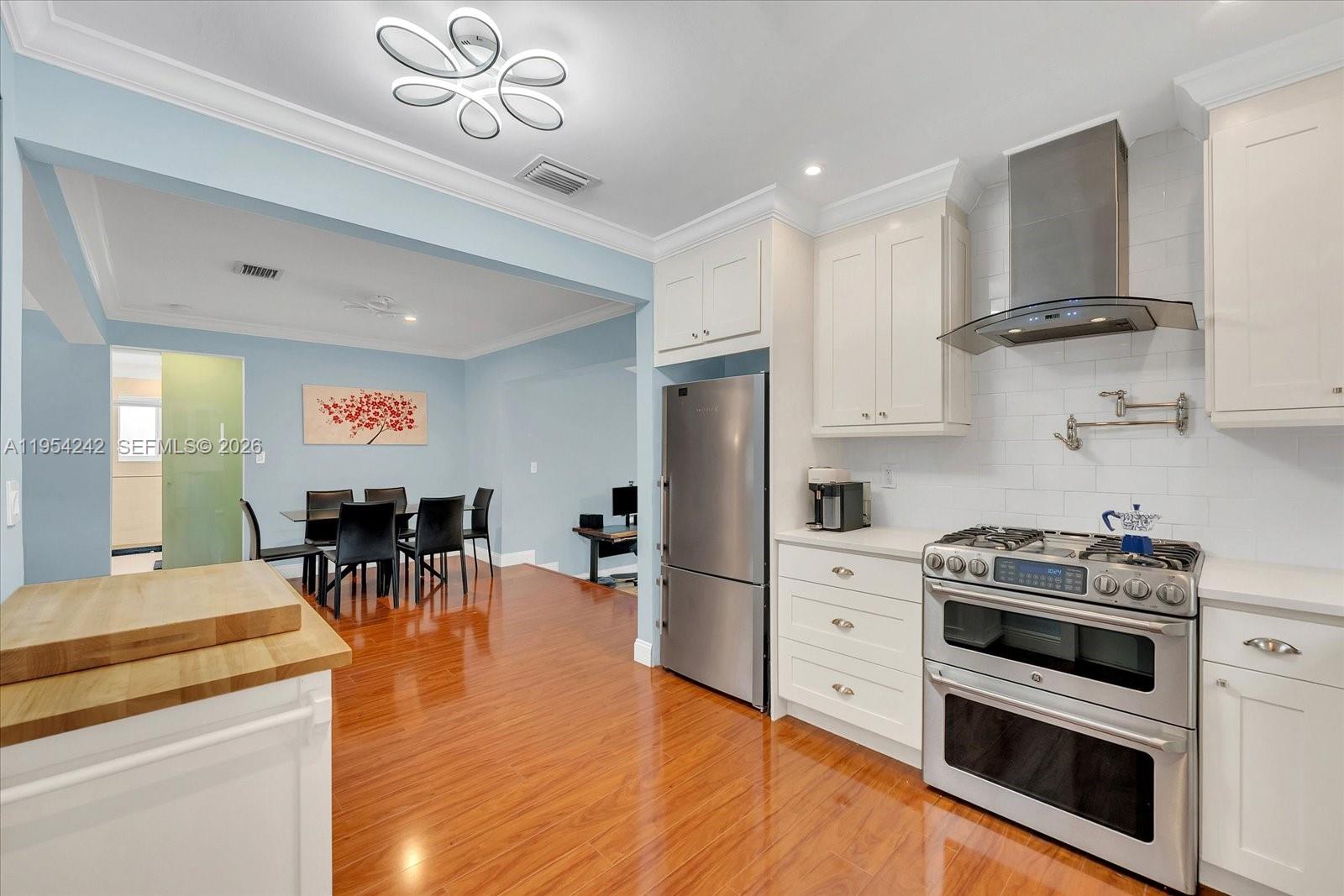 1200 El Rado St Coral Gables, FL 33134