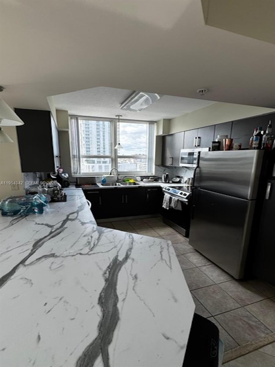 image Cite on the Bay East2