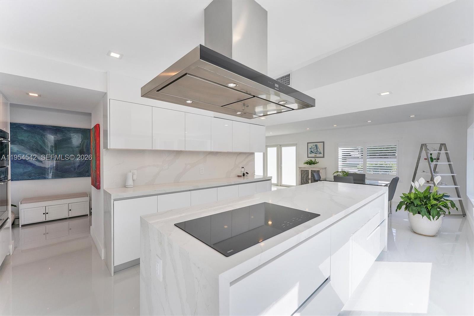 1903 Bay Dr Pompano Beach, FL 33062