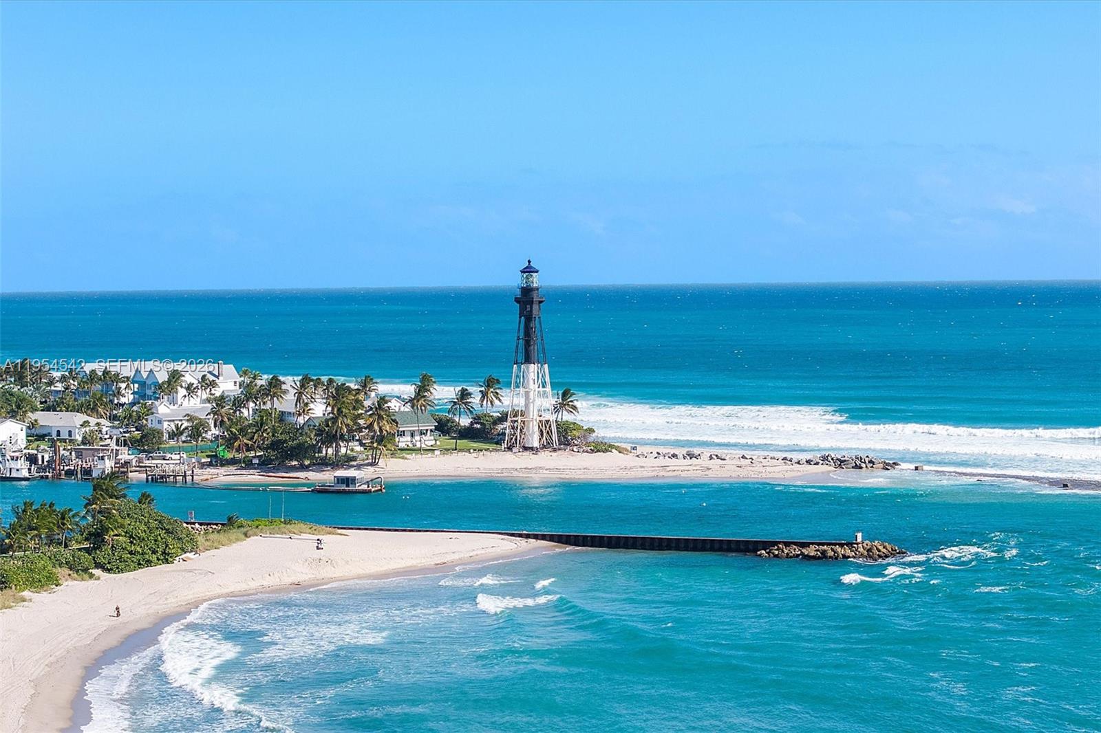 1903 Bay Dr Pompano Beach, FL 33062