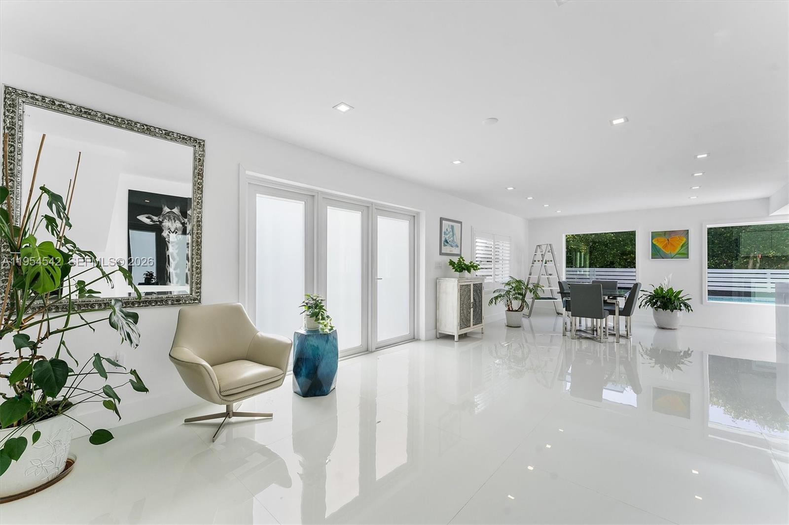 1903 Bay Dr Pompano Beach, FL 33062