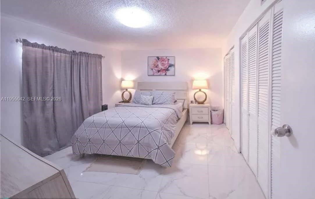 1325 W 68th St #113 Hialeah, FL 33014