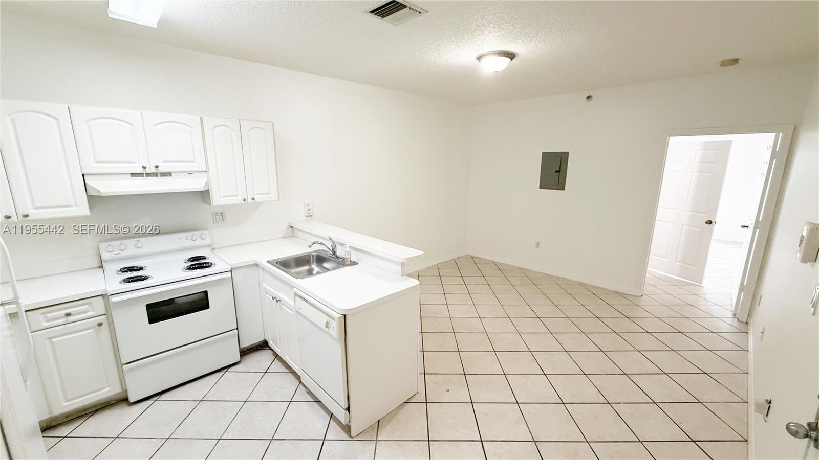 2734 Bird Ave #101 Miami, FL 33133