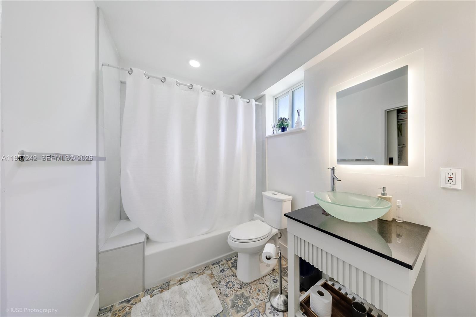 Undisclosed Address Key Biscayne, FL 33149