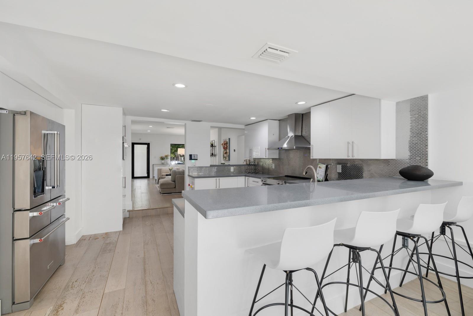 2240 Tequesta Ln Miami, FL 33133