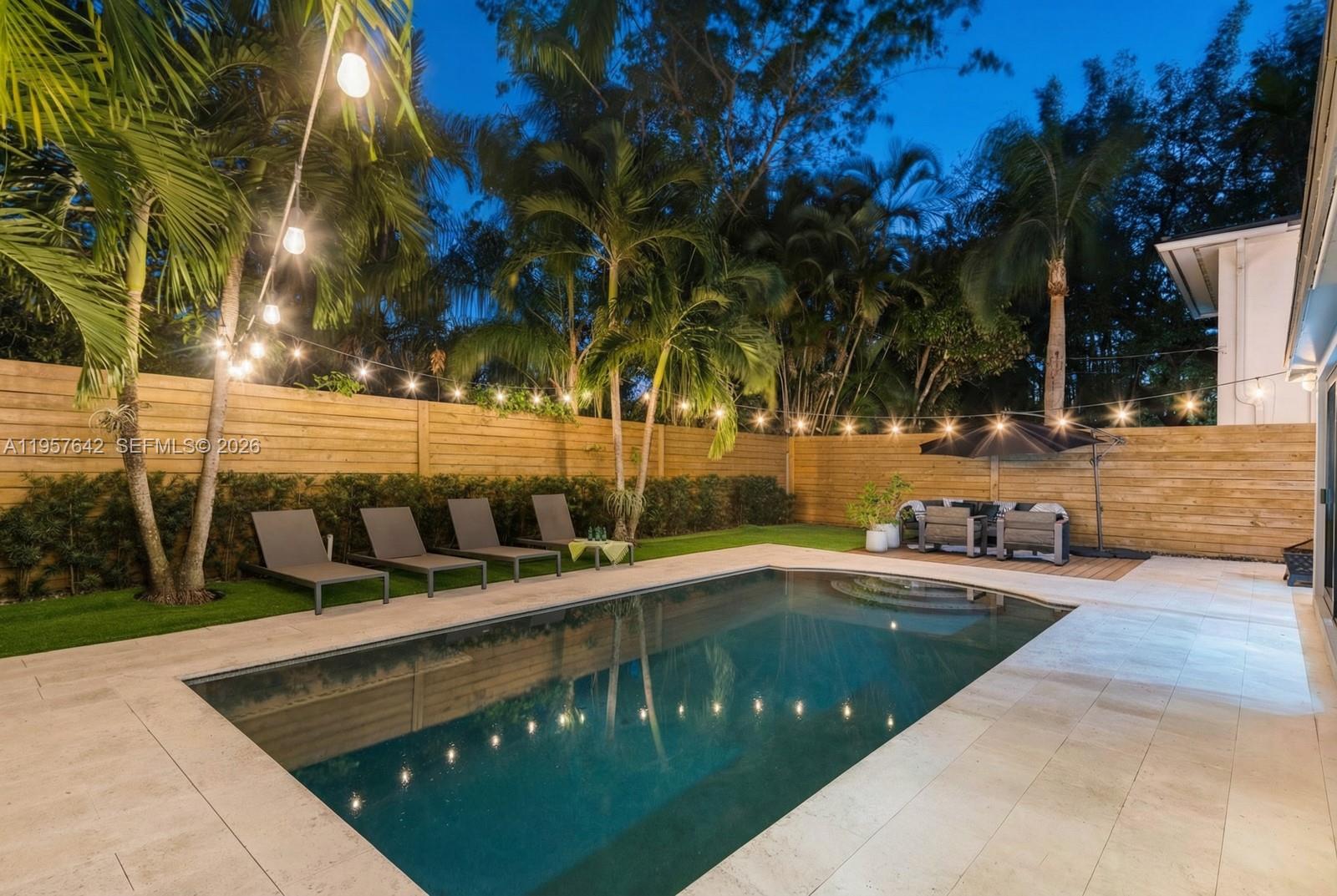 2240 Tequesta Ln Miami, FL 33133