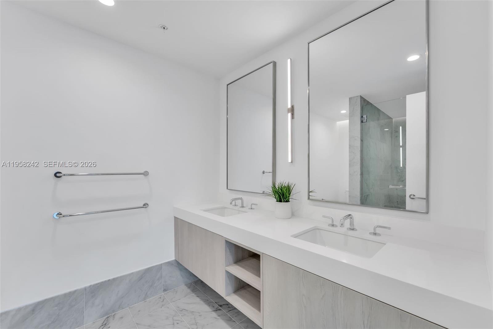 9221 E Bay Hbr Dr #407 Bay Harbor Islands, FL 33154